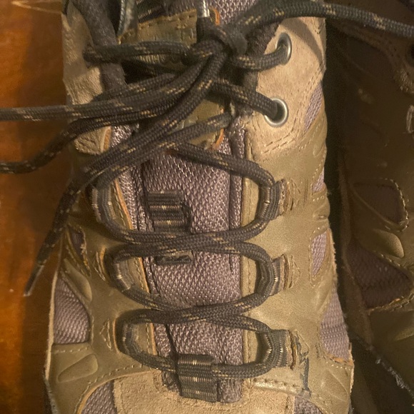 Rugged Outdoor Trail Shoes by Skechers - Picture 4 of 9